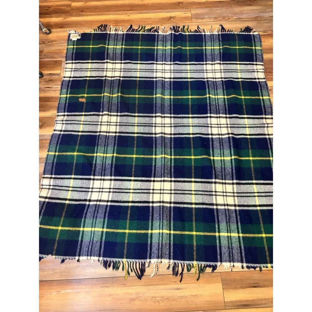 Vintage Kayso Blue Tartan Plaid Wool Throw Lap Blanket Great Britain 65x53 READ